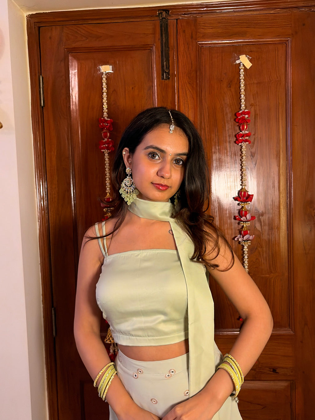 Poo's Pista Top With Scarf